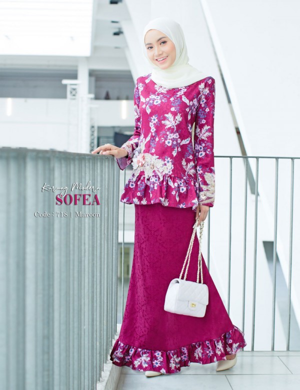 SOFEA KURUNG MODERN (MAROON) 718 / P718