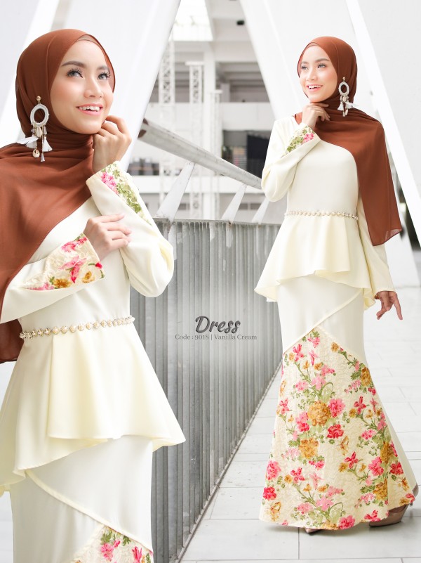 FLOWER LACE DRESS (VANILLA) P9018