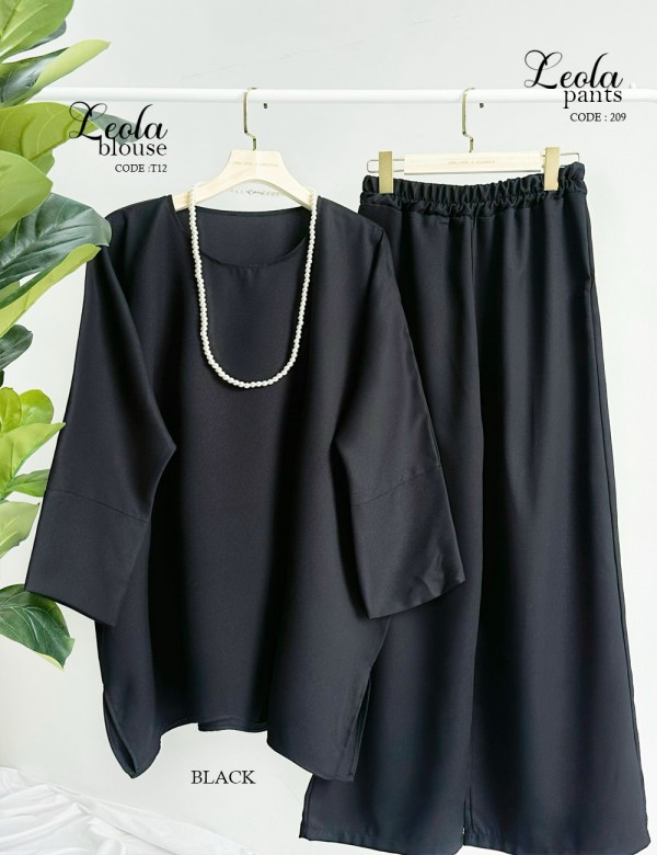 LEOLA BLOUSE & PALAZZO (BLACK) T12 / 209