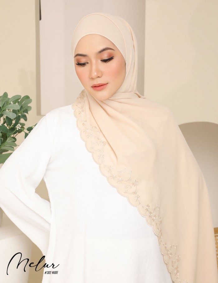 MELUR EMBROIDERY SHAWL (NUDE) 302