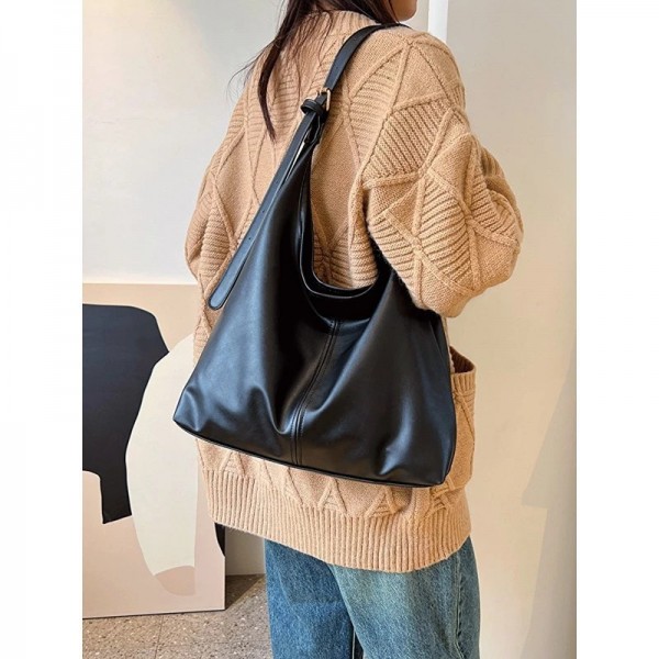 CHIC CHOC HANDBAG (BLACK) BG052